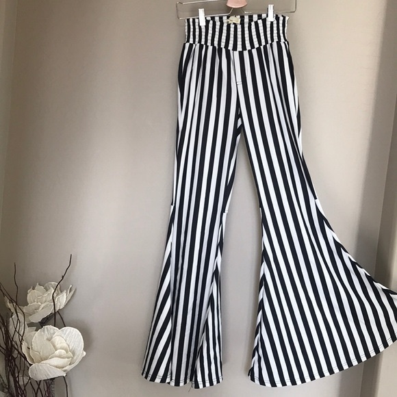 NWT Turquoise Haven Black Striped Wide Bell Bottom - Picture 15 of 15